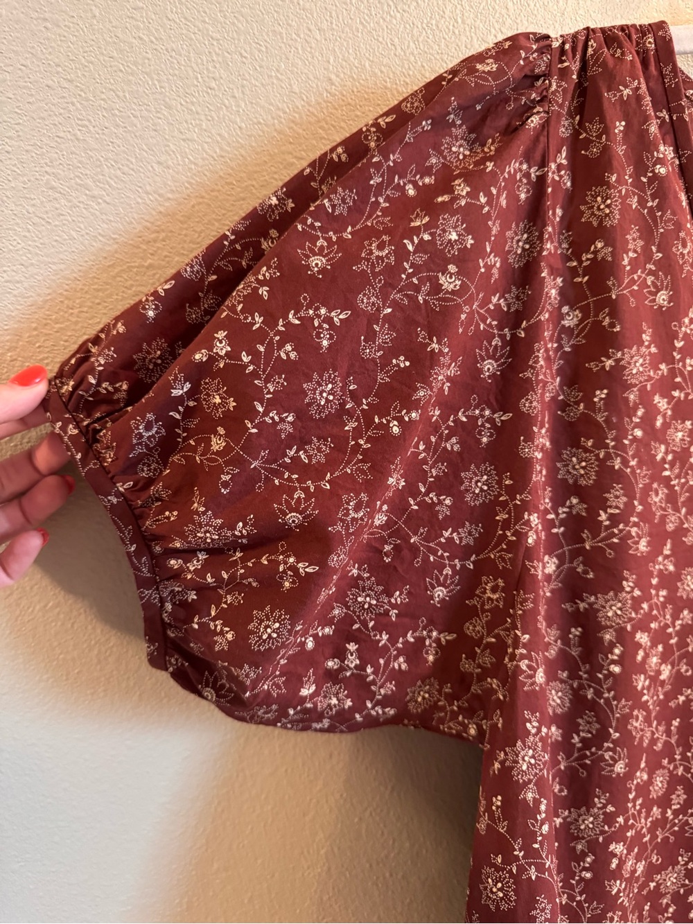 Madewell Burgundy Floral V-Neck Puff Sleeve Blouse - Picture 5 of 6